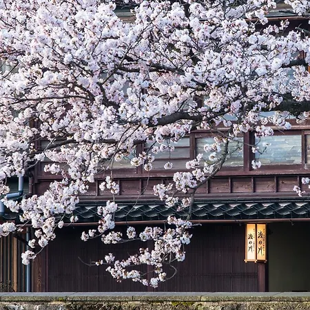 Japanese Machiya Private Asanogawa Holiday home *